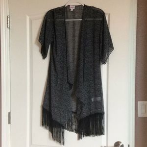 Black and White Monroe Kimono